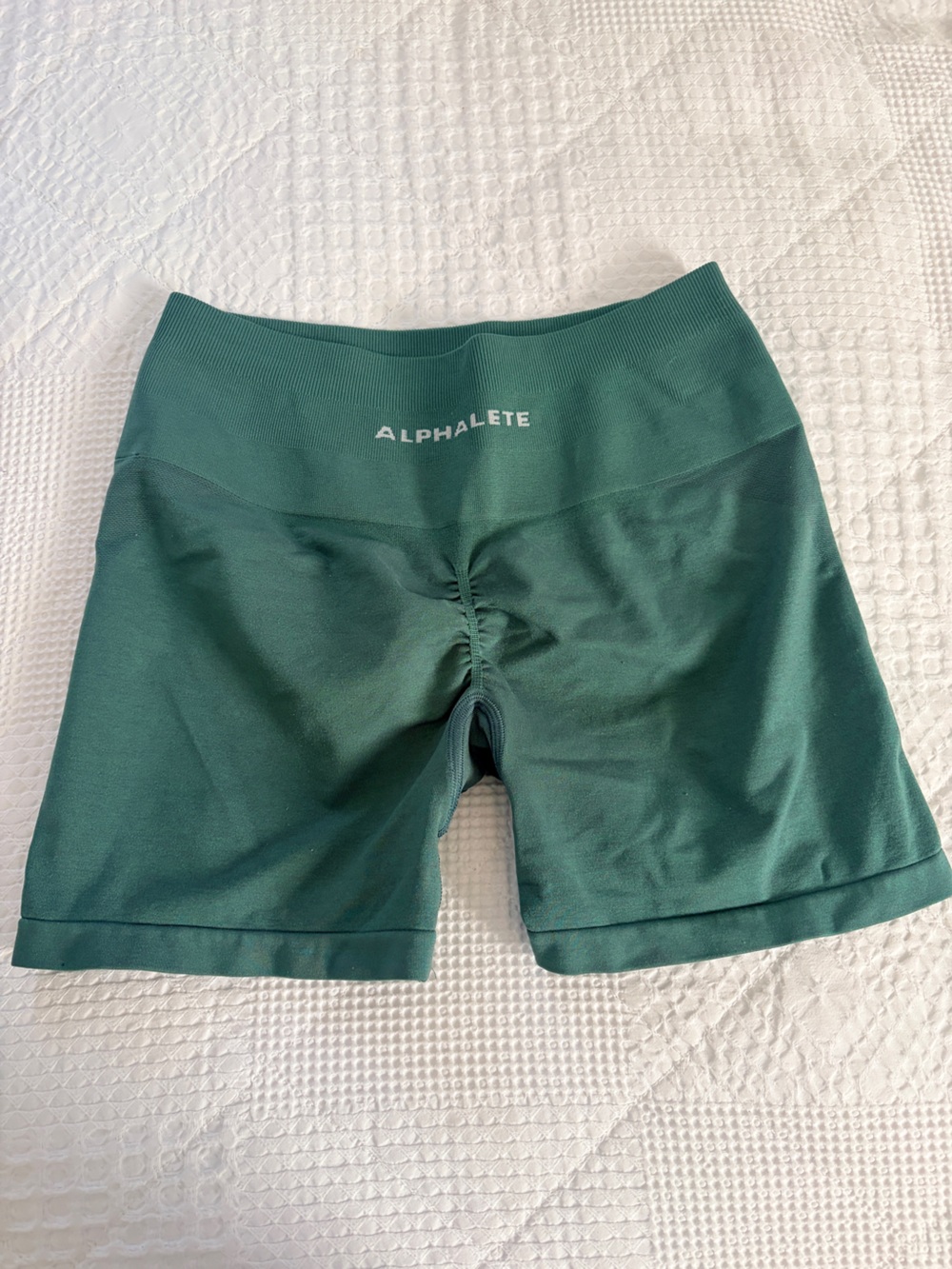Alphalete Women’s Green High-Waist OG Amplify Shorts